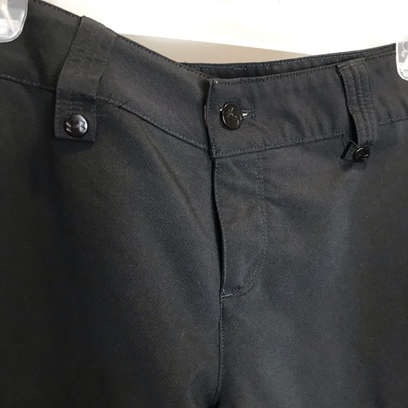 Under Armour Dress Crops - Picture 5 of 7